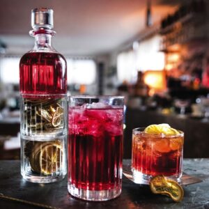 Alternative view of RCR Kombinovaná míchací sklenice 65 cl