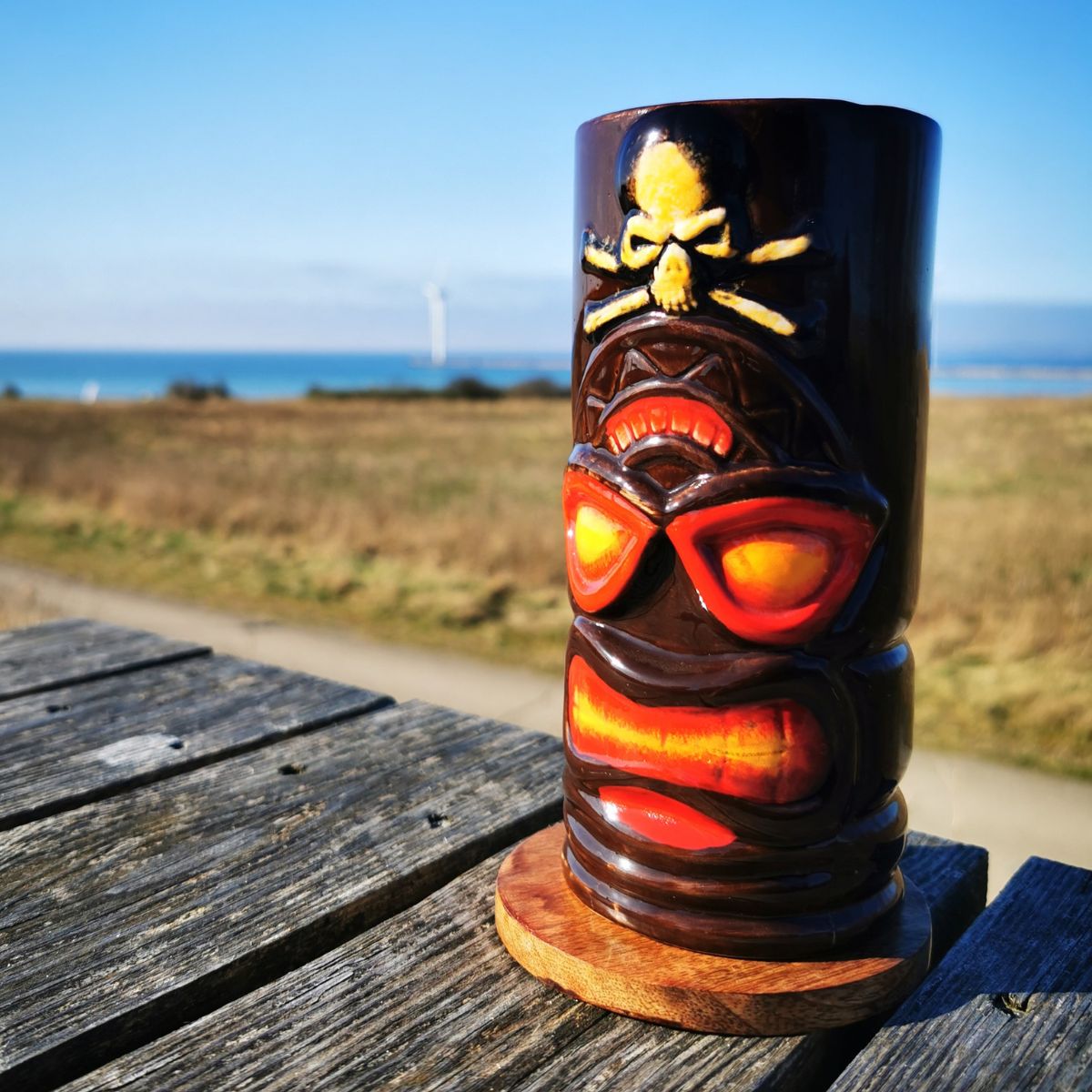 Tiki Krakatoa 70 cl Brown